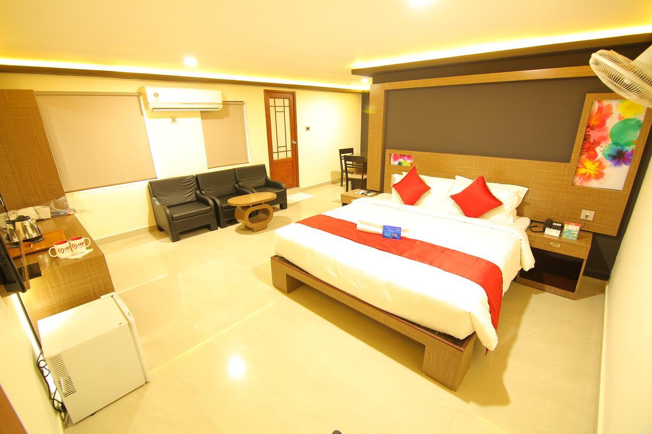 Hotel A J Park Alappuzha Zewnętrze zdjęcie