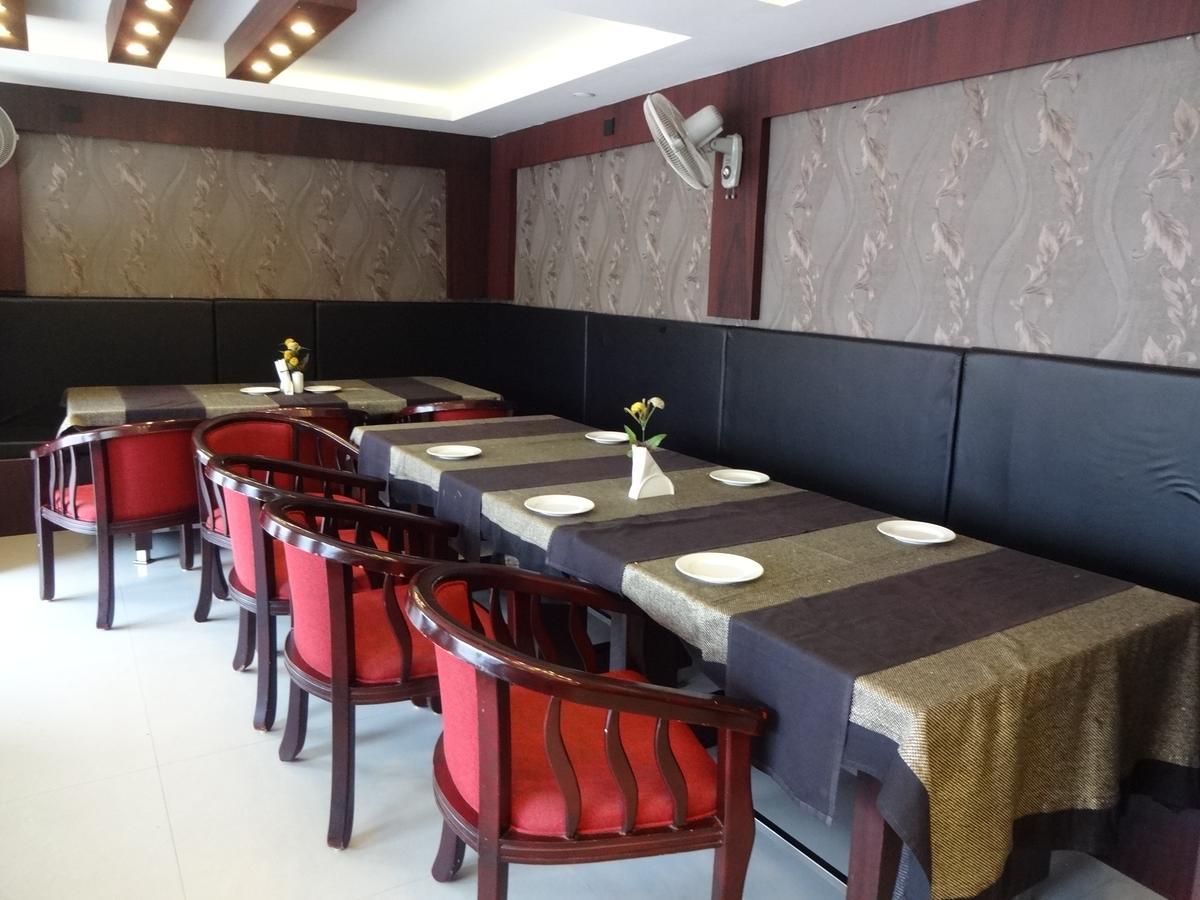 Hotel A J Park Alappuzha Zewnętrze zdjęcie